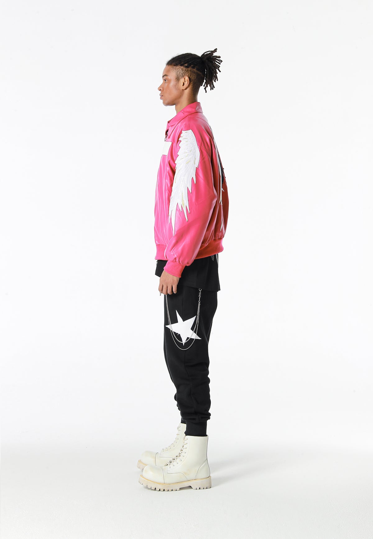 Chaqueta bomber Wings efecto piel con alas en mangas y espalda y forro de pelo extraíble | MWM [PS_COLORS:FUCHSIA]
