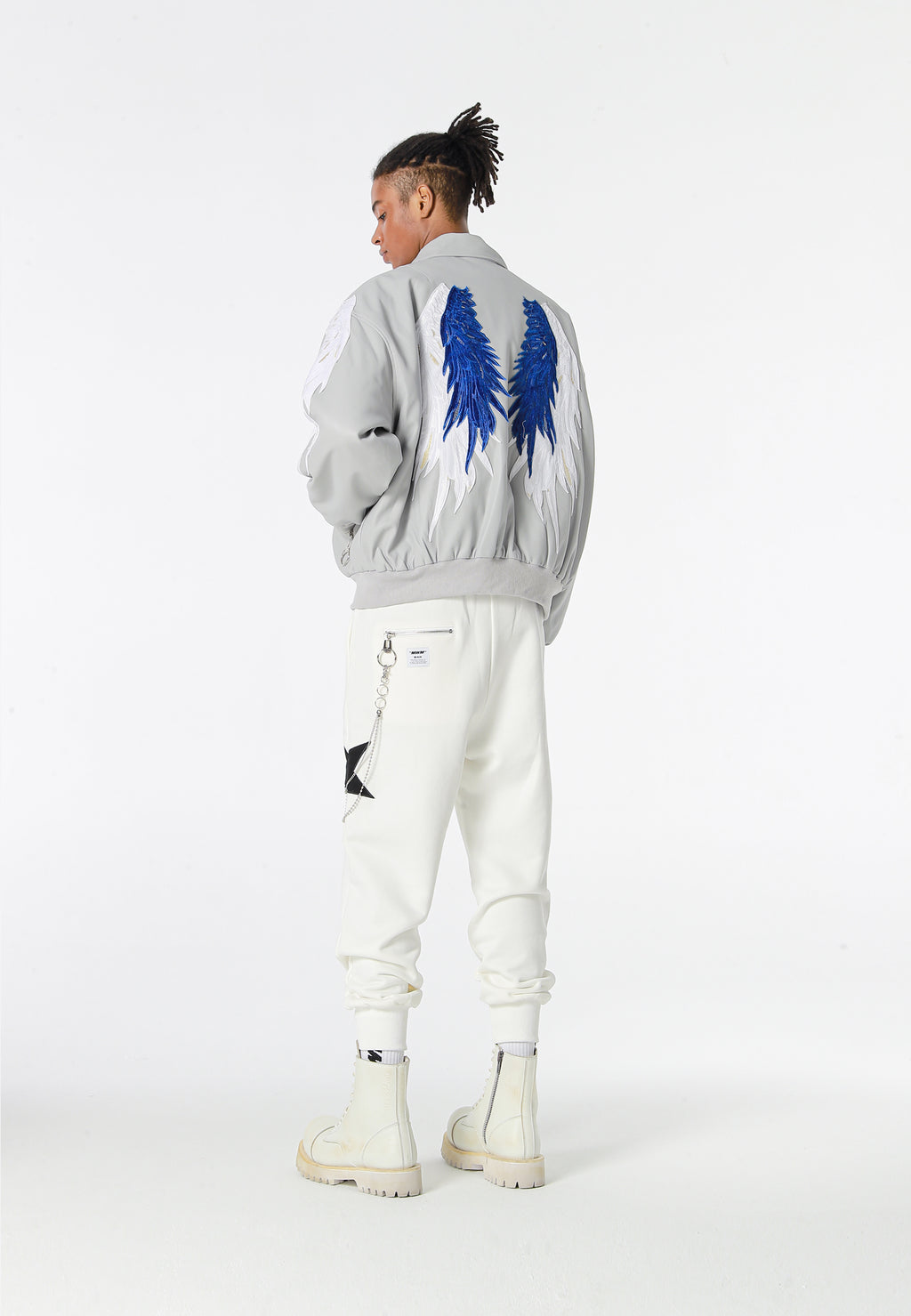 Chaqueta bomber Wings efecto piel con alas en mangas y espalda y forro de pelo extraíble | MWM [PS_COLORS:GREY]