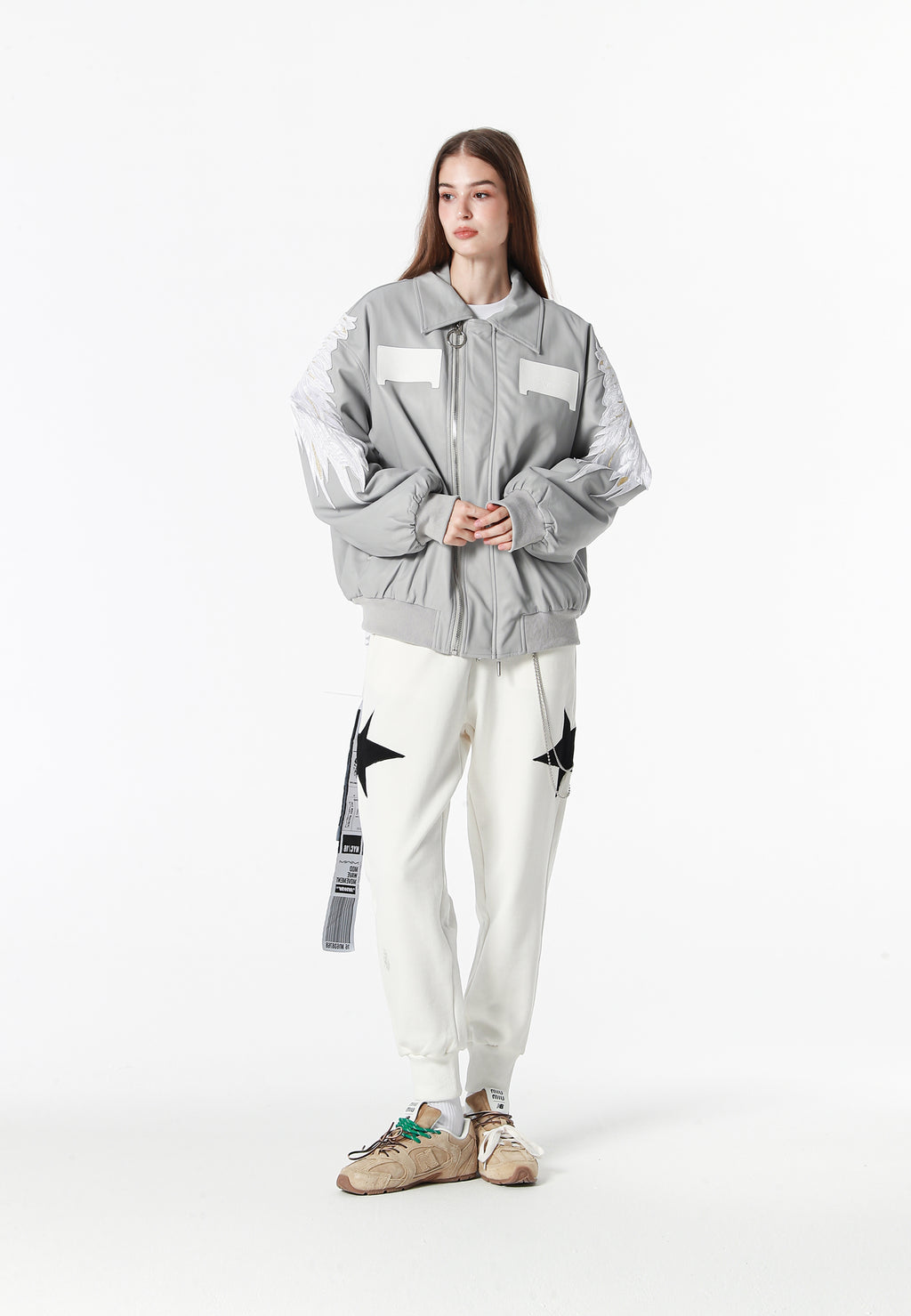 Chaqueta bomber Wings efecto piel con alas en mangas y espalda y forro de pelo extraíble | MWM [PS_COLORS:GREY]