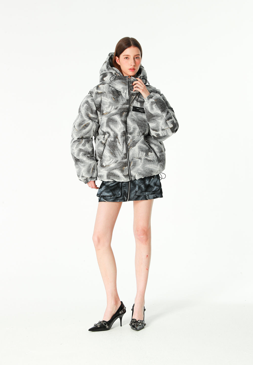 Abrigo puffer jacquard de chenilla con brillo, capucha y mangas desmontables | MWM [PS_COLORS:GREY]