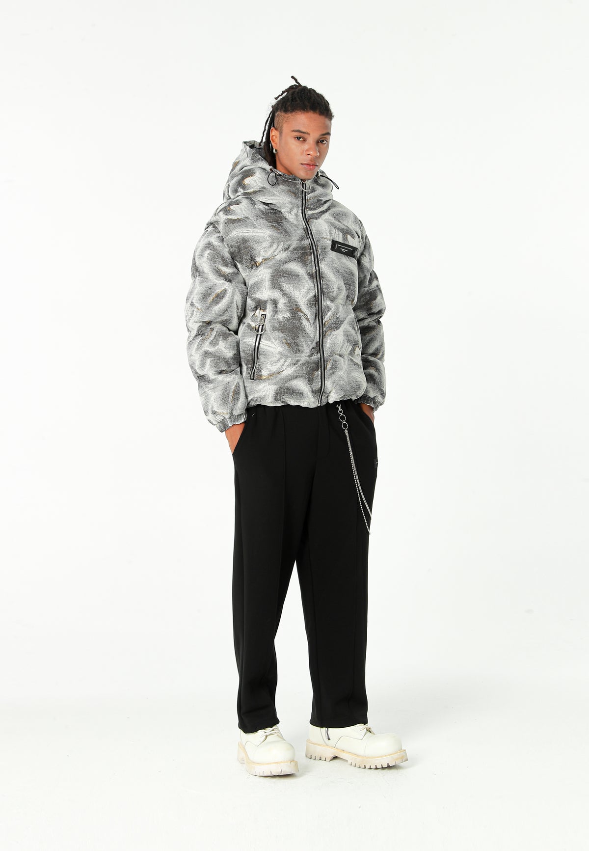 Abrigo puffer jacquard de chenilla con brillo, capucha y mangas desmontables | MWM [PS_COLORS:GREY]