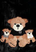 Abrigo TEDDY de pelo con capucha y parches Teddy en pecho y espalda | MWM [PS_COLORS:BLACK]