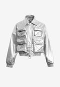 Chaqueta corta efecto piel con bolsillos en relieve | MWM [PS_COLORS:SILVER]