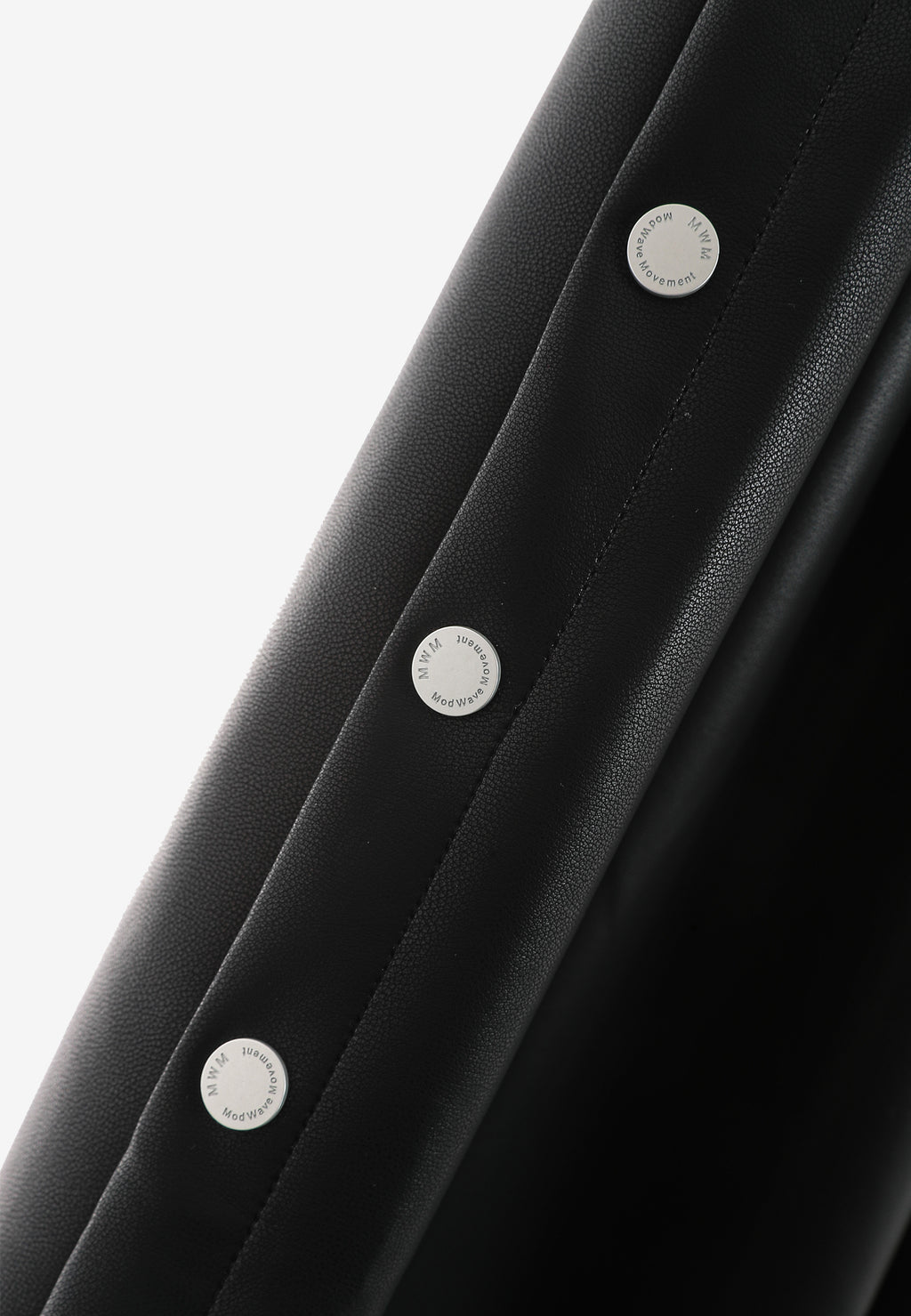 Pantalón de pierna ancha efecto piel con botones metálicos laterales | MWM [PS_COLORS:BLACK]