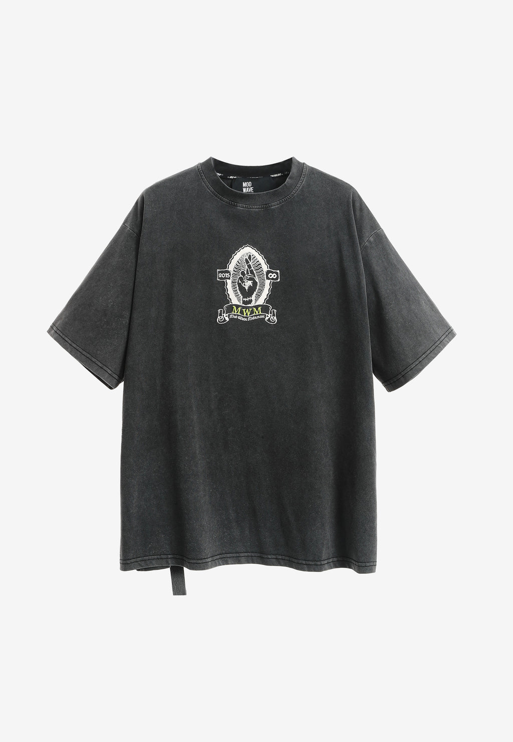 Camiseta de corte regular lavada con logo infinito y cruz bordada | MWM [PS_COLORS:BLACK]