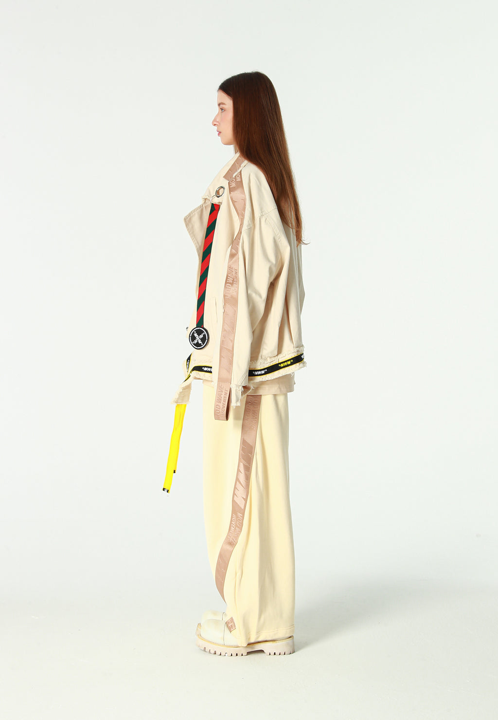 Chaqueta vaquera distressed con cintas MWM | MWM [PS_COLORS:BEIGE]