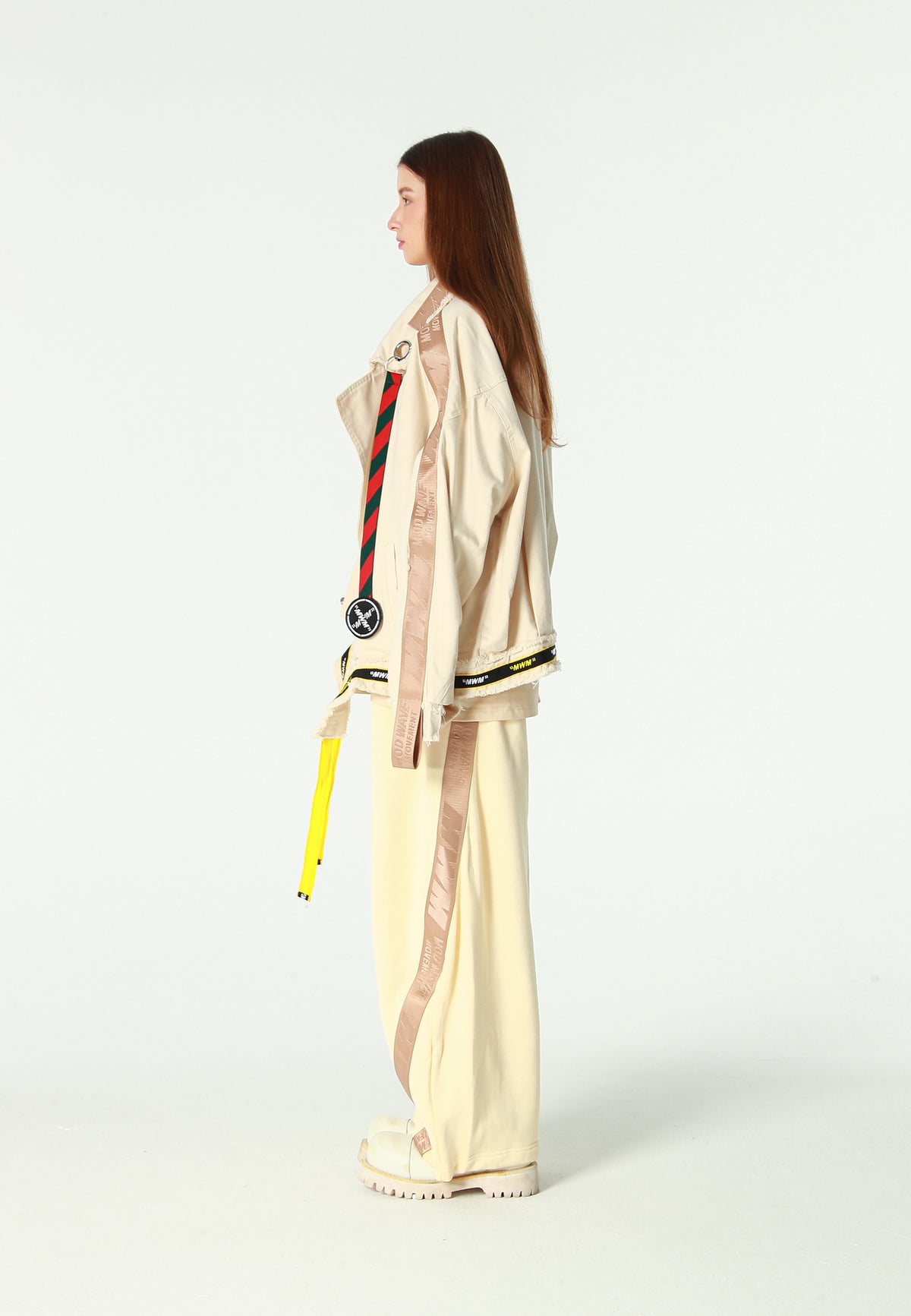 Chaqueta vaquera distressed con cintas MWM | MWM [PS_COLORS:BEIGE]