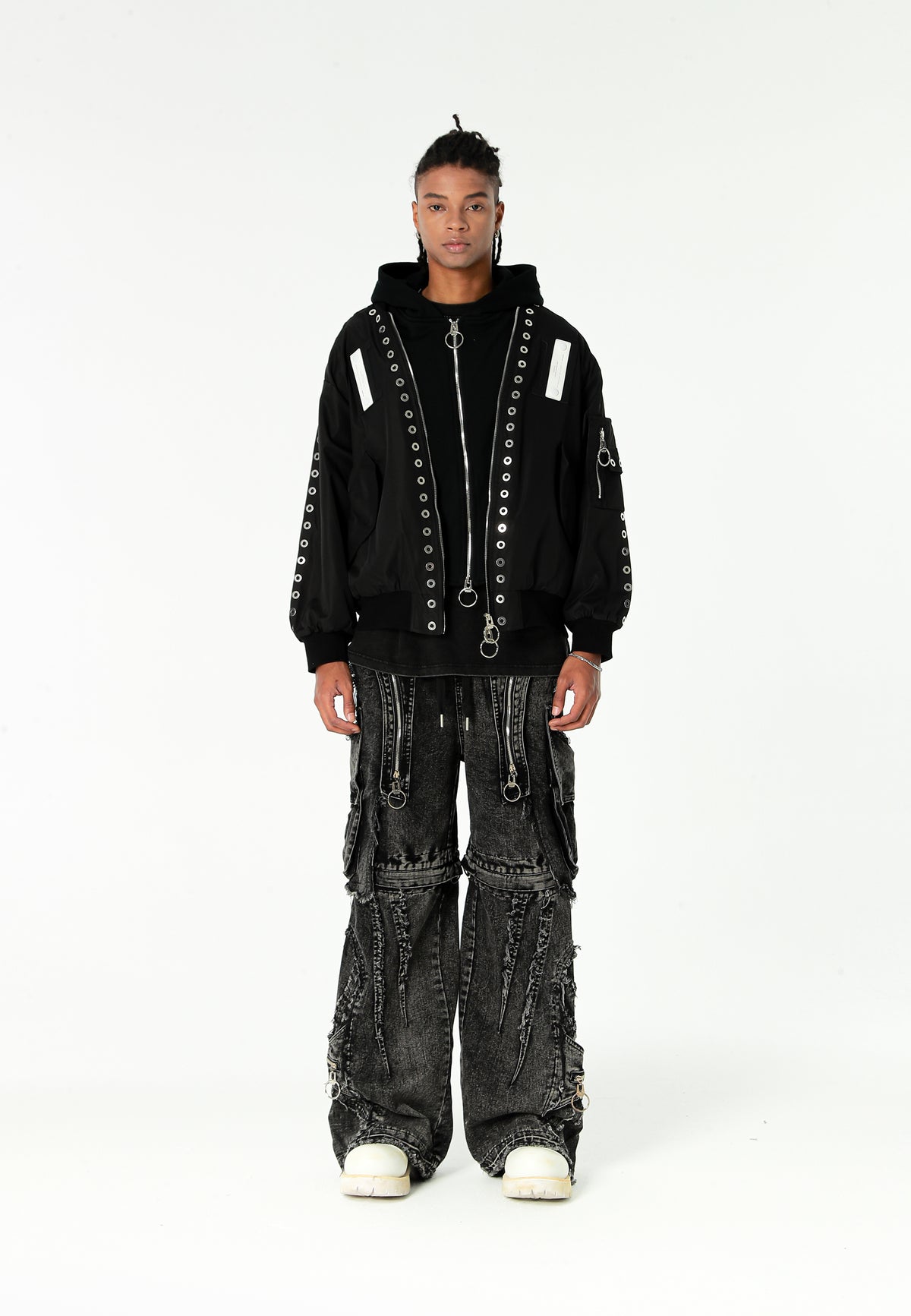 Pantalón cargo Vanguard Dogs de pierna ancha convertible en bermuda | MWM [PS_COLORS:BLACK]