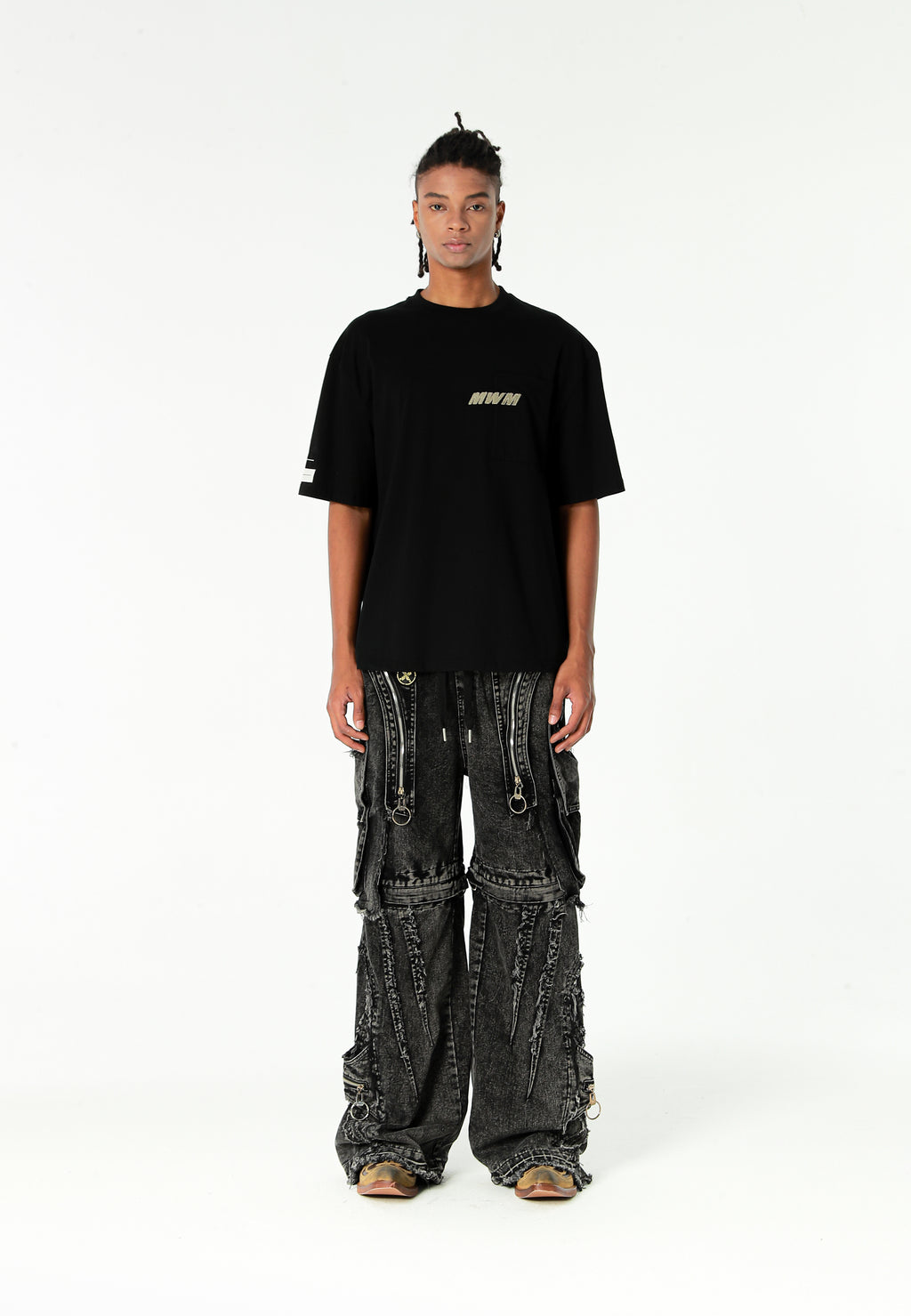 Camiseta oversize Vanguard Dogs Faces con print de bulldog en la espalda | MWM [PS_COLORS:BLACK]