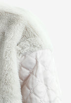 Chaqueta de mujer TEDDY de canvas con cuello y puños de pelo y parche Teddy en la espalda | MWM [PS_COLORS:NAVY]