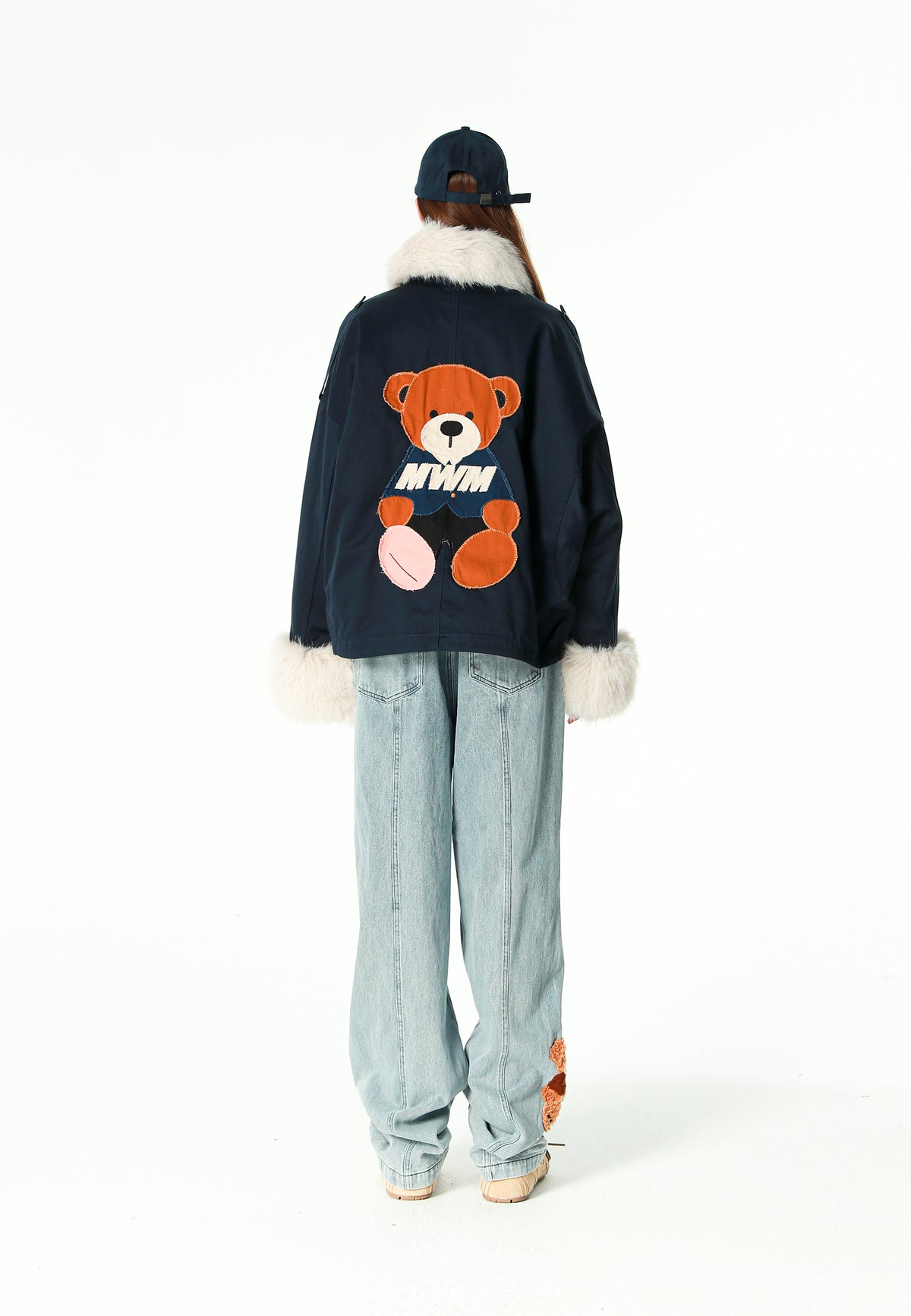 Chaqueta de mujer TEDDY de canvas con cuello y puños de pelo y parche Teddy en la espalda | MWM [PS_COLORS:NAVY]