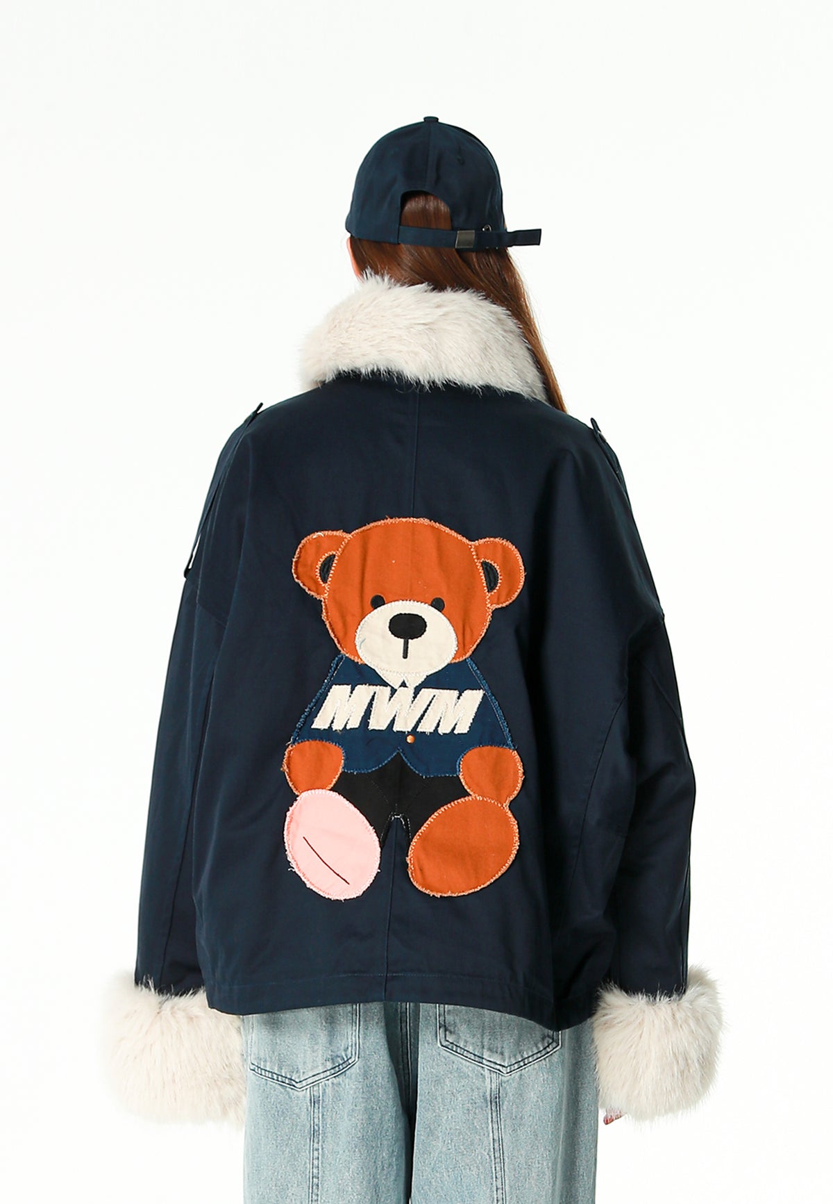 Chaqueta de mujer TEDDY de canvas con cuello y puños de pelo y parche Teddy en la espalda | MWM [PS_COLORS:NAVY]