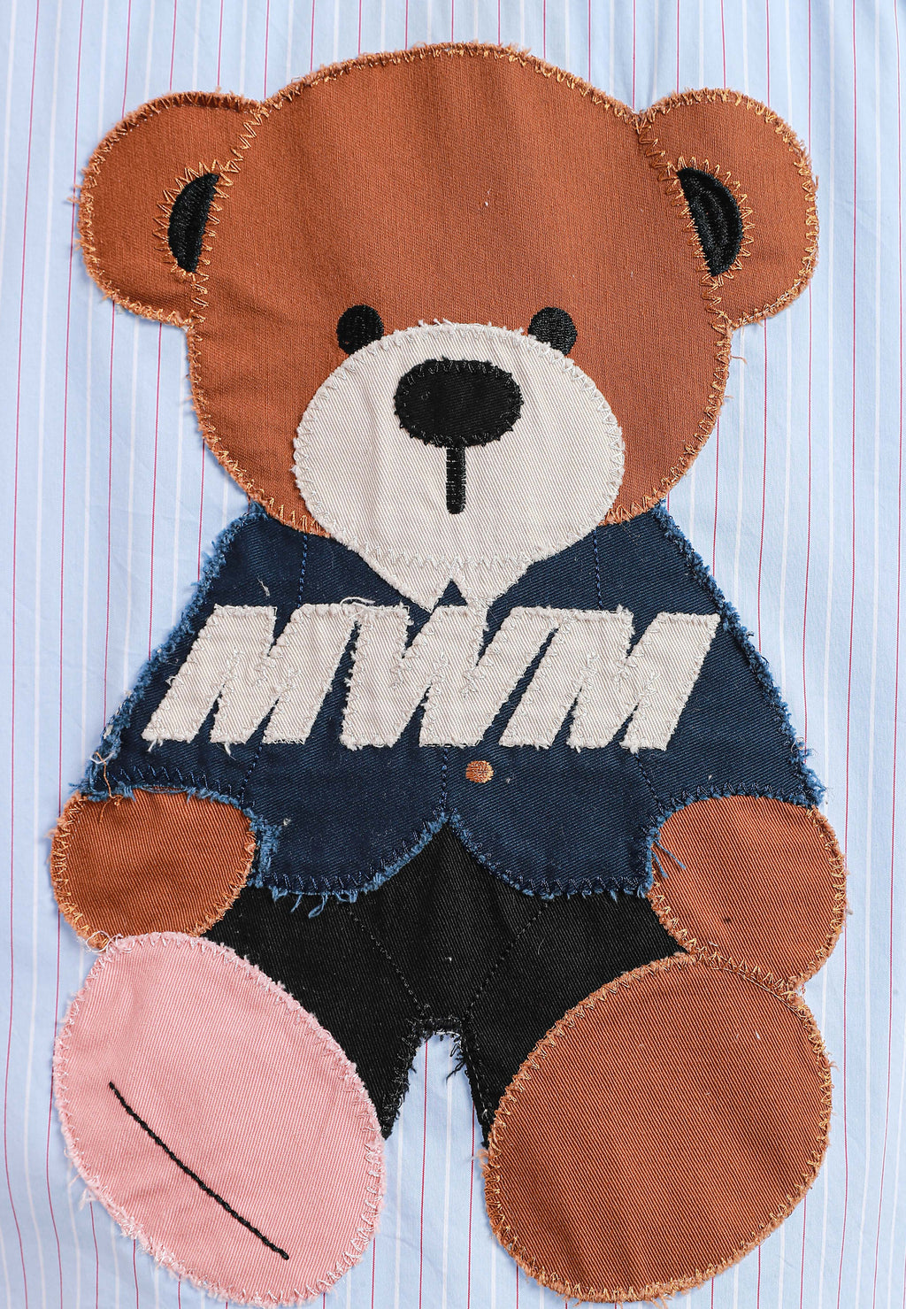 Camisa TEDDY corta con bolsillos laterales, cierre chino y parche Teddy en la espalda | MWM [PS_COLORS:BLUE]