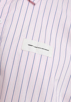 Camisa TEDDY corta con bolsillos laterales, cierre chino y parche Teddy en la espalda | MWM [PS_COLORS:PINK]