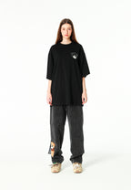 Camiseta TEDDY Mike Bag de corte regular con print en pecho y espalda | MWM [PS_COLORS:BLACK]