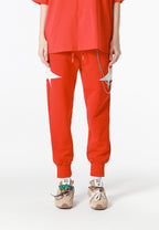 Pantalón jogger Wings con parches de estrellas y cadena lateral | MWM [PS_COLORS:RED]