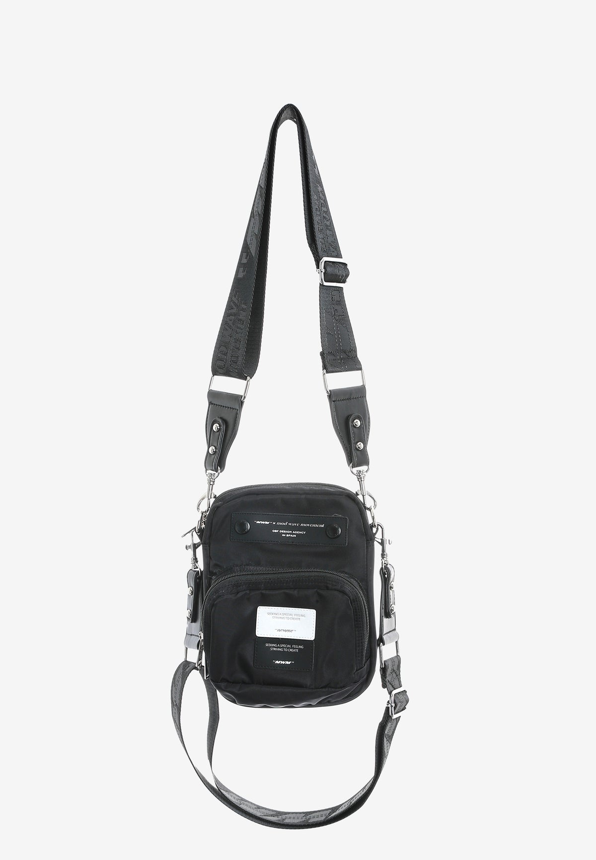 Bolso bandolera con bolsillos y parche con logo | MWM [PS_COLORS:BLACK]
