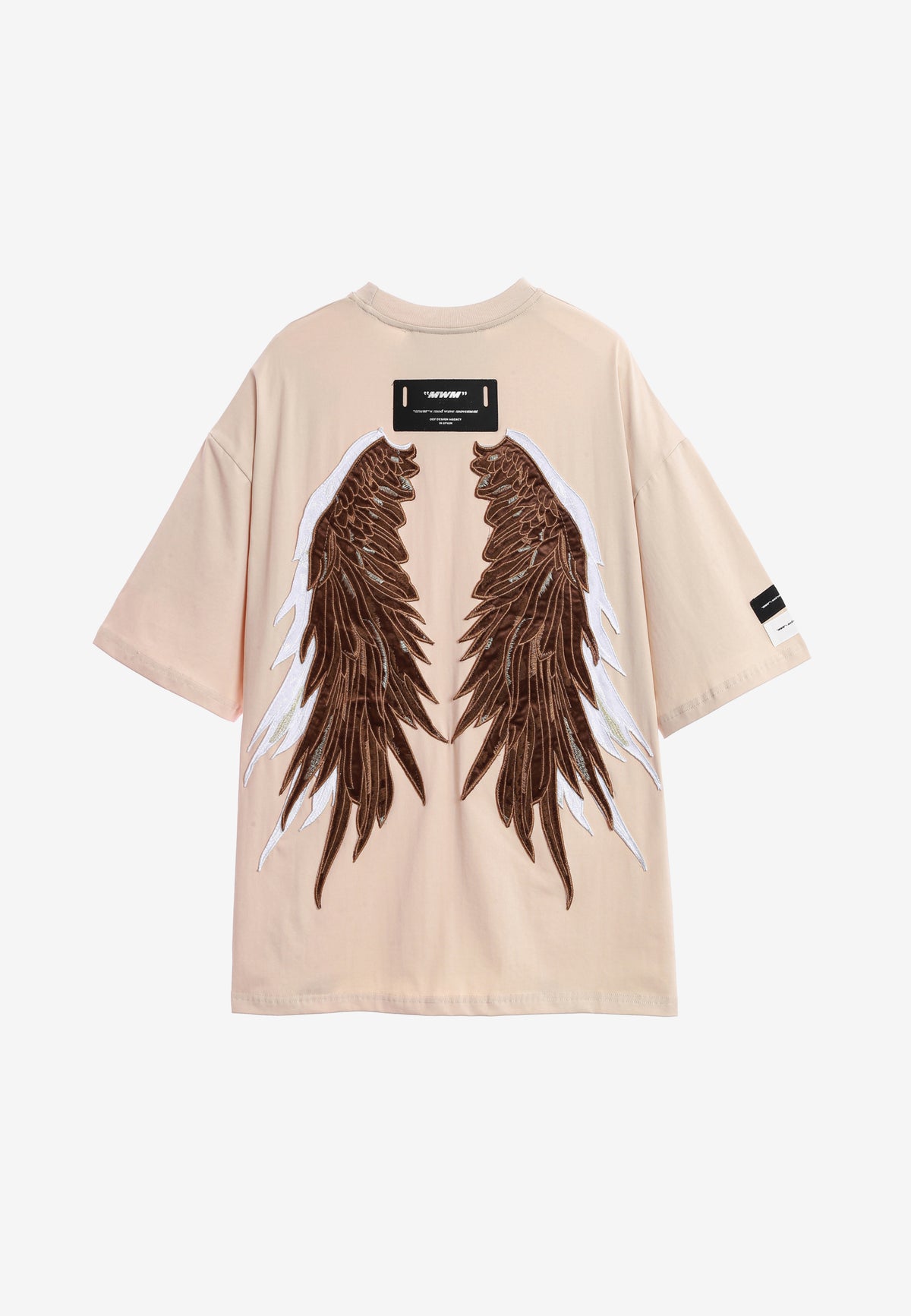 Camiseta Wings de corte relajado con estrellas frontales y doble parche de alas en la espalda | MWM [PS_COLORS:BEIGE]