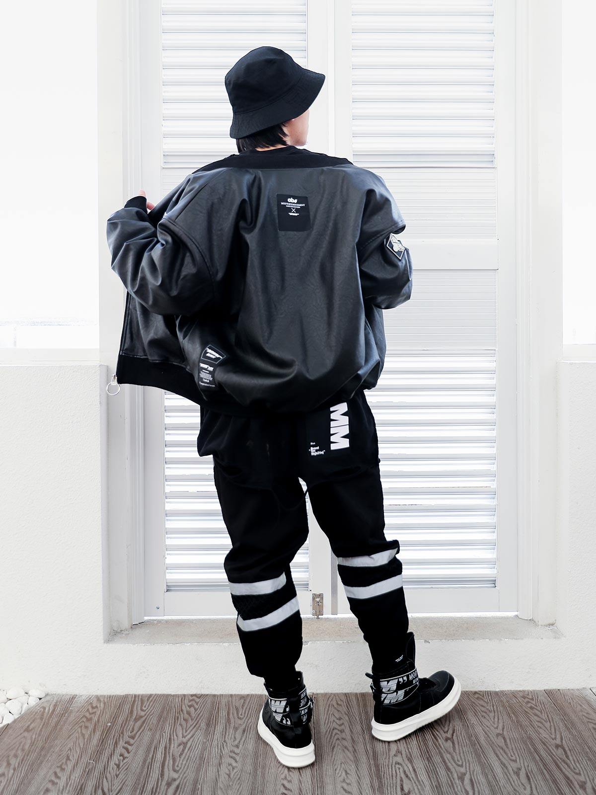 BASIC JACKET