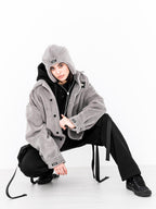 CHAQUETA CON GORRO