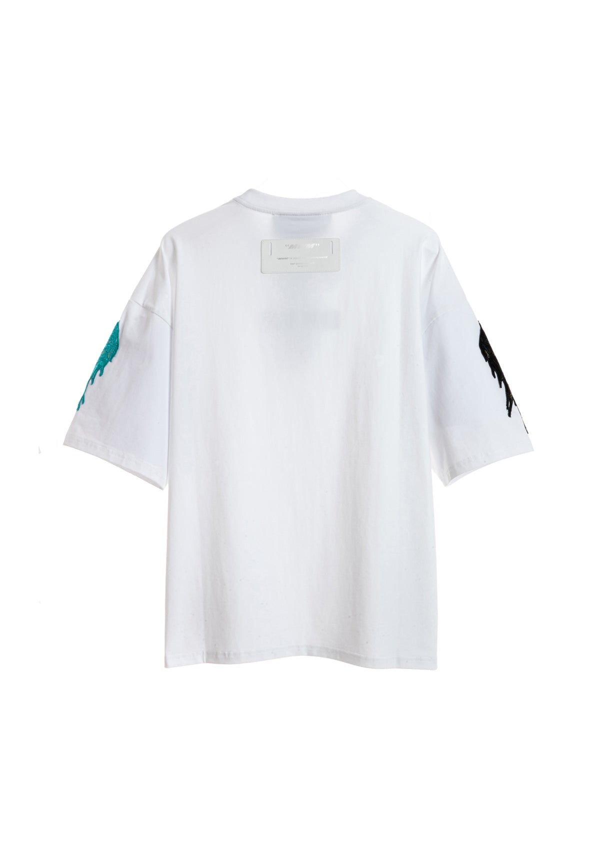 Camiseta con alas bordadas | MWM