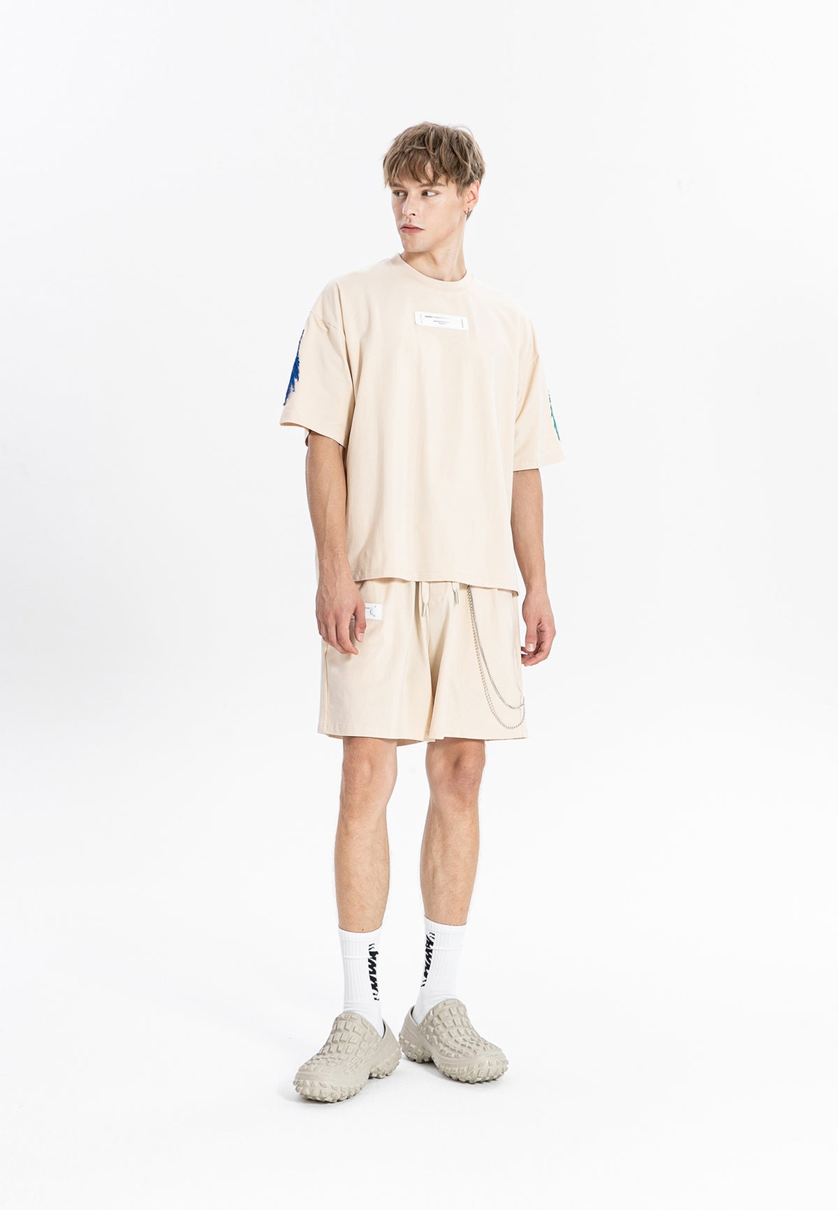 MWM EMBROIDERED WINGS T-SHIRT