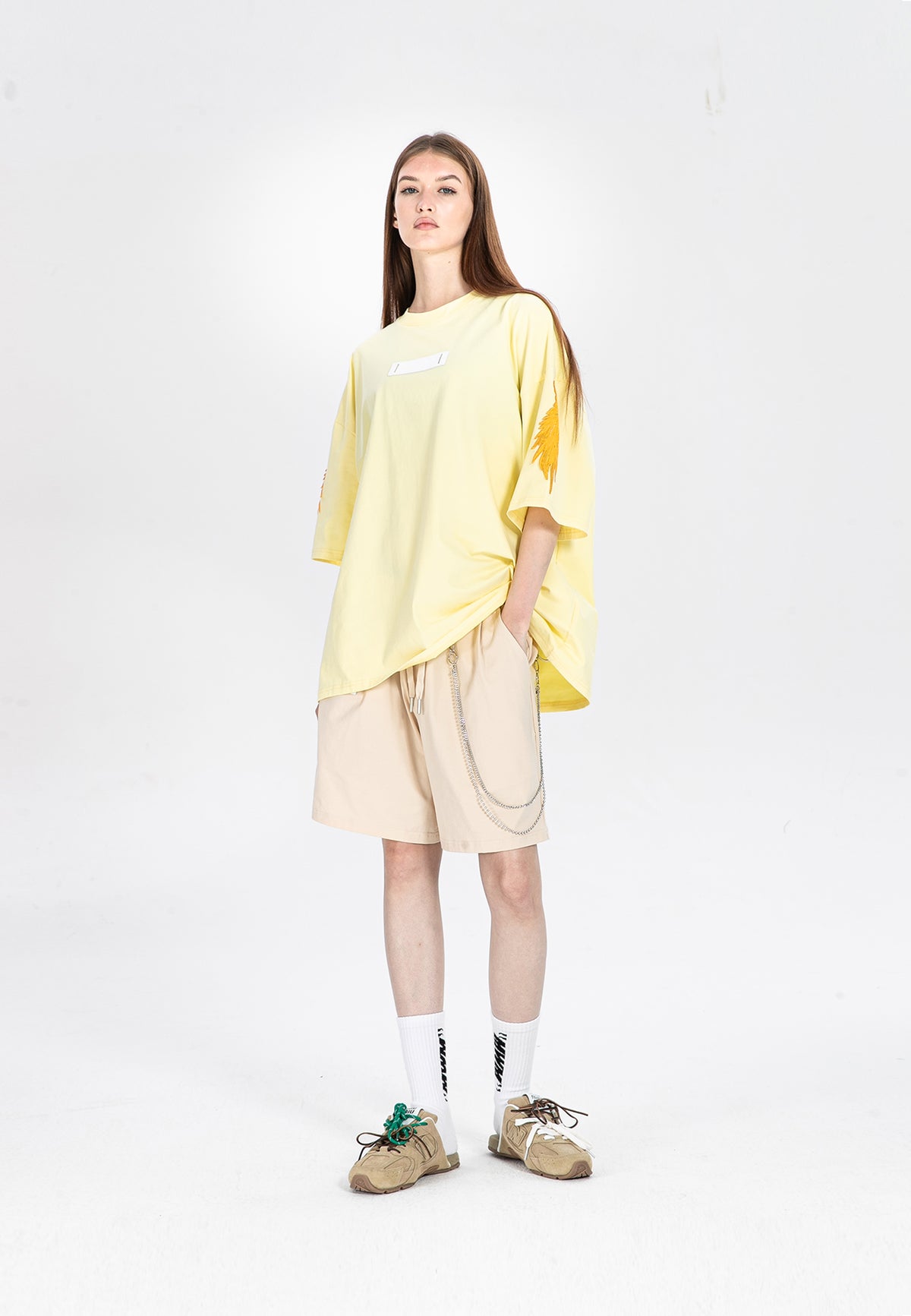 Camiseta de alas bordadas | MWM