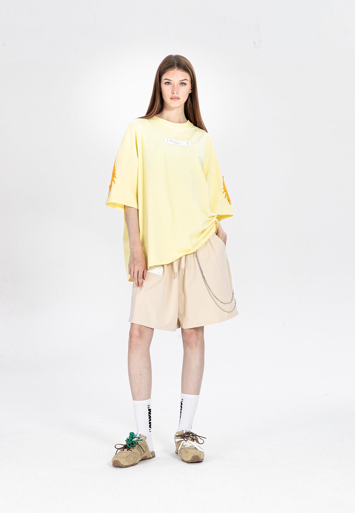 Camiseta de alas bordadas | MWM