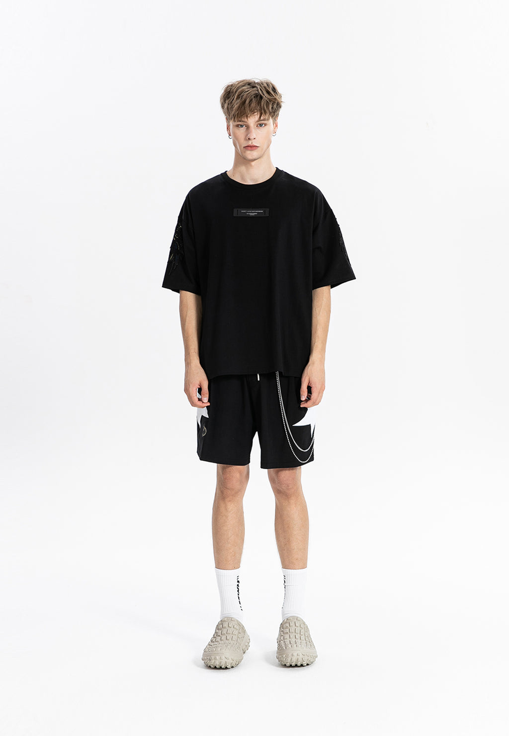 Camiseta de alas bordadas | MWM