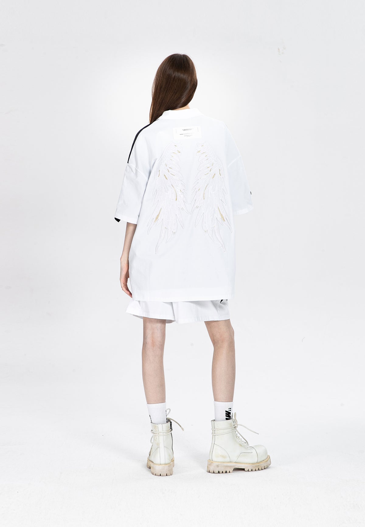 Bermuda Wings con Estrellas y Cadena | MWM