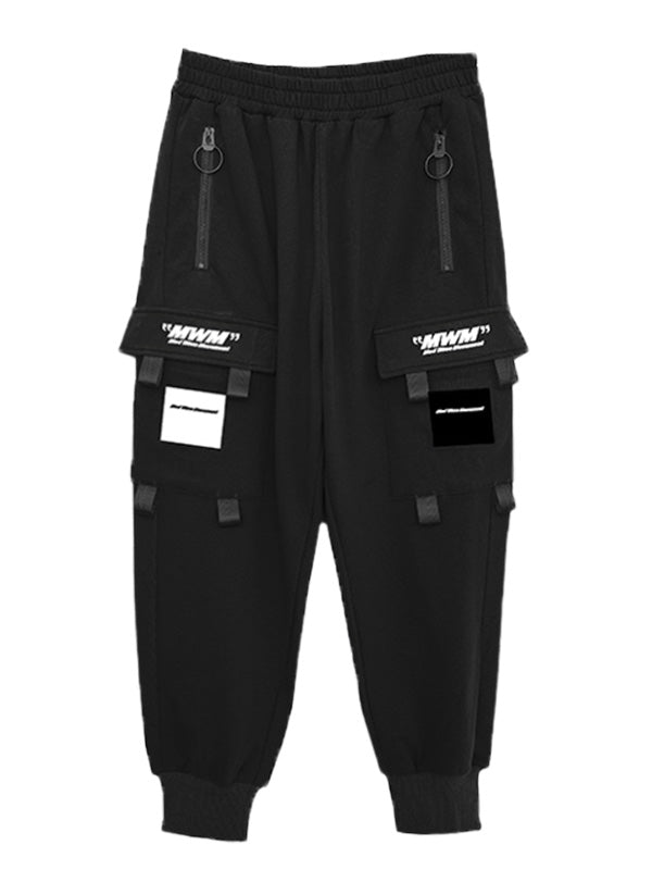 CARGO PANTS WITH POCKETS