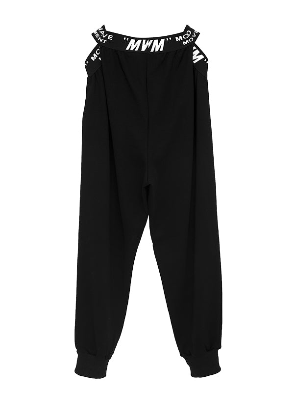 PANTS WITH SLITS