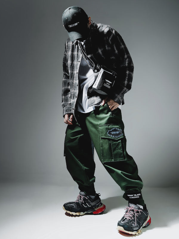 CARGO TROUSERS