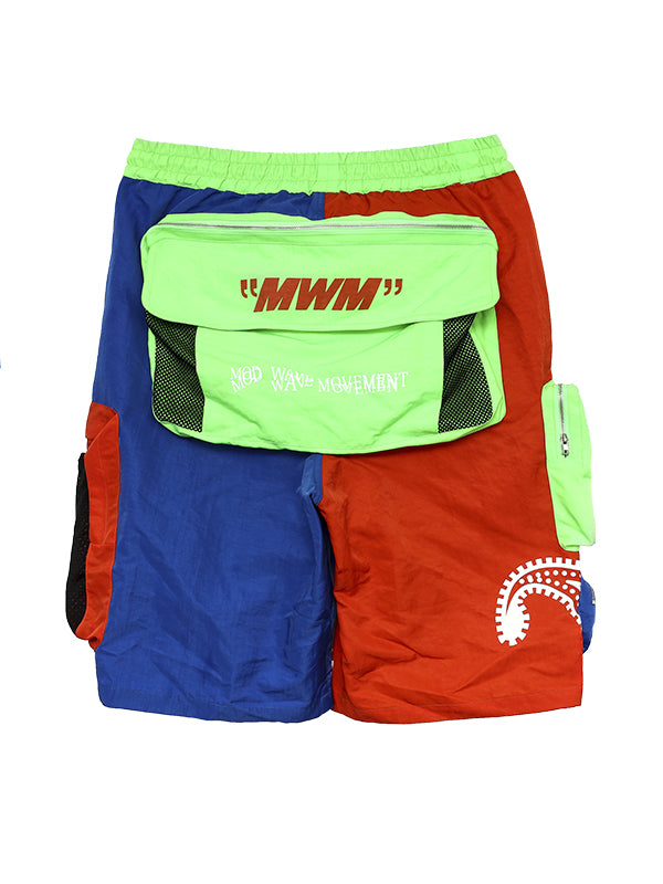 MULTI-POCKET SHORTS