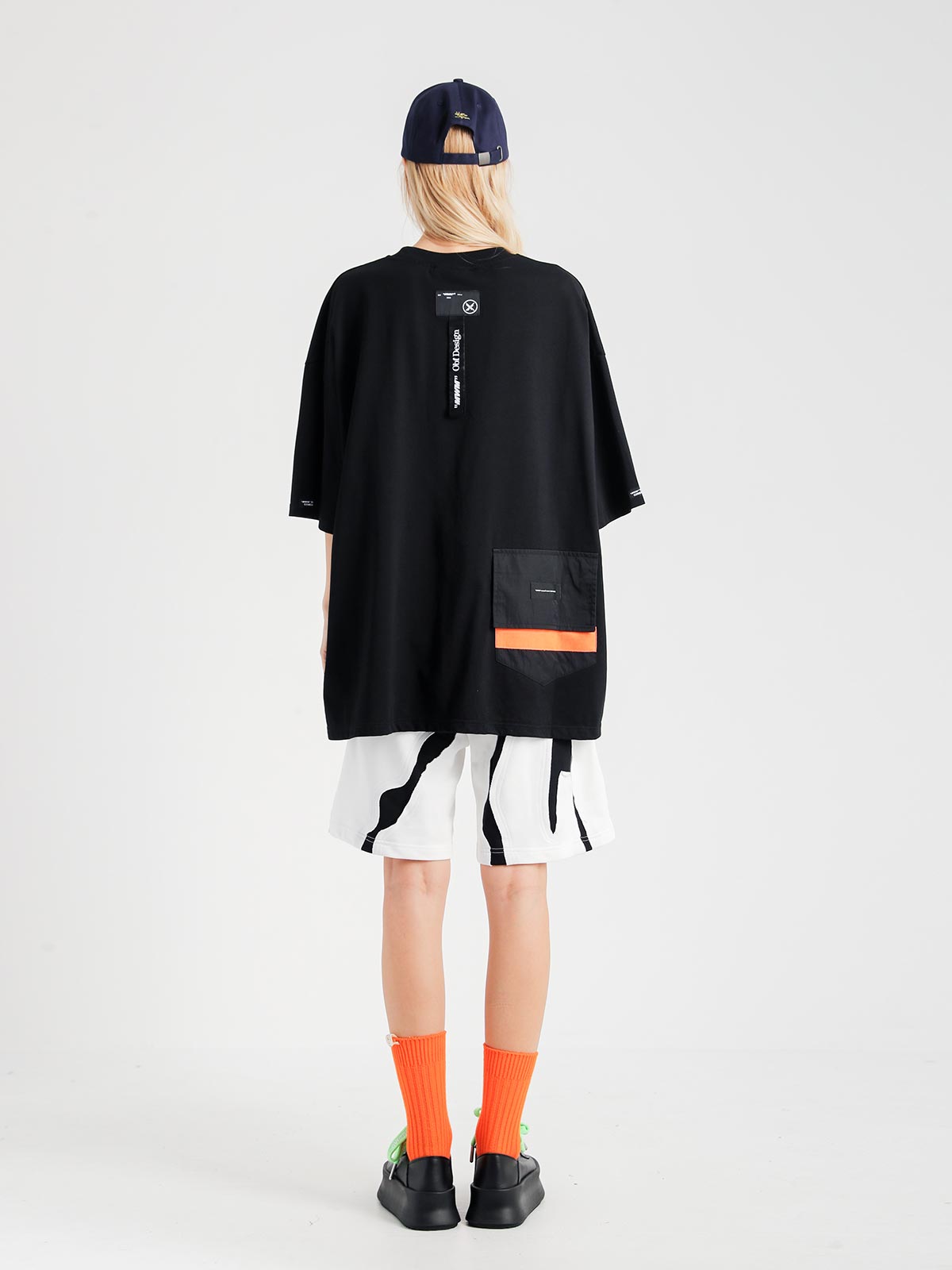POCKET T-SHIRT