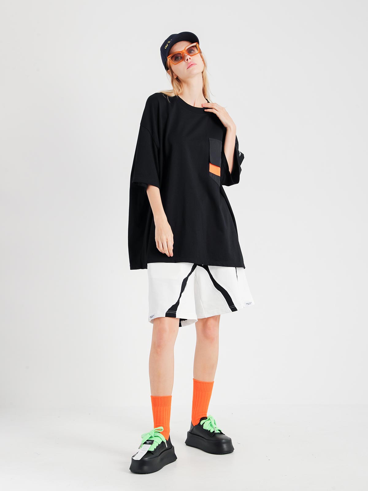 POCKET T-SHIRT