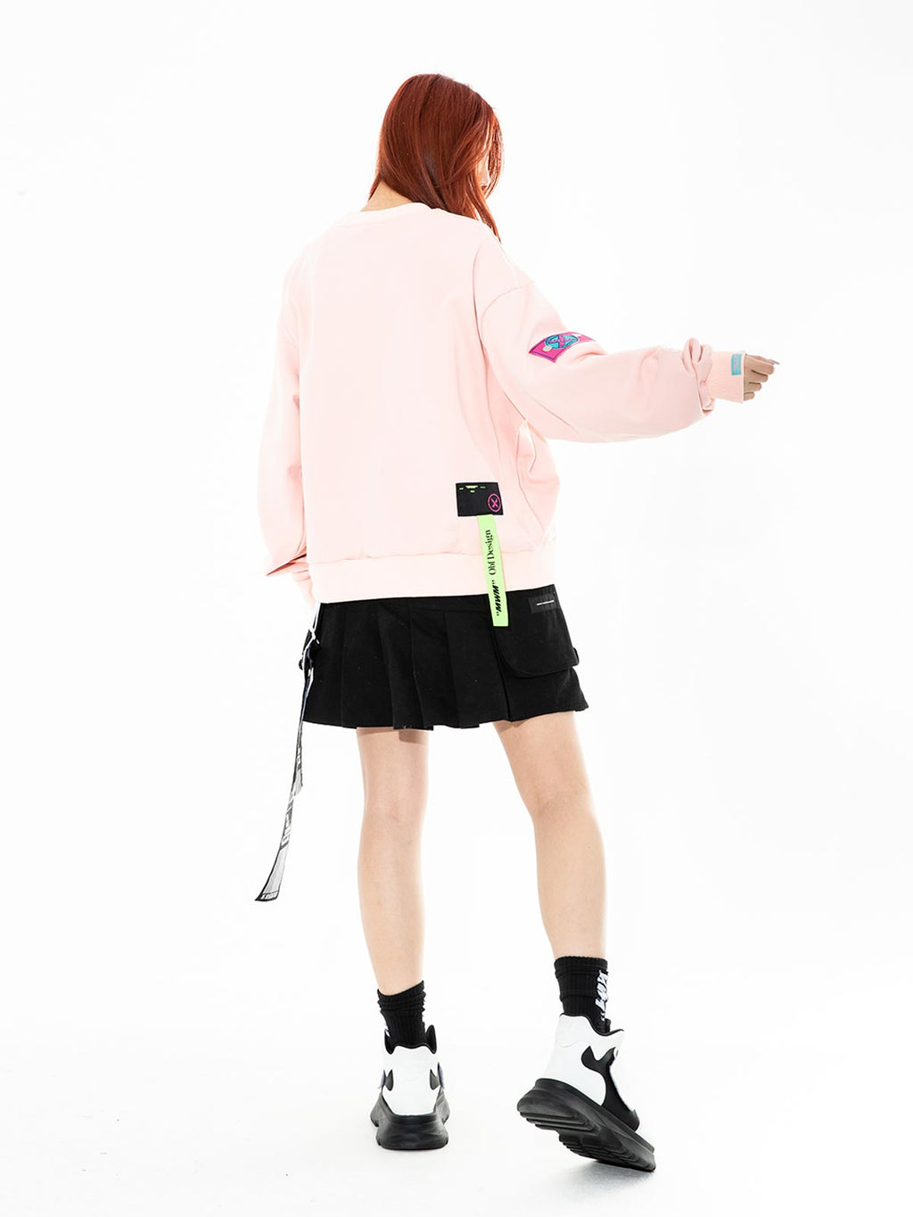 EMBROIDERED MWM LOGO SWEATSHIRT