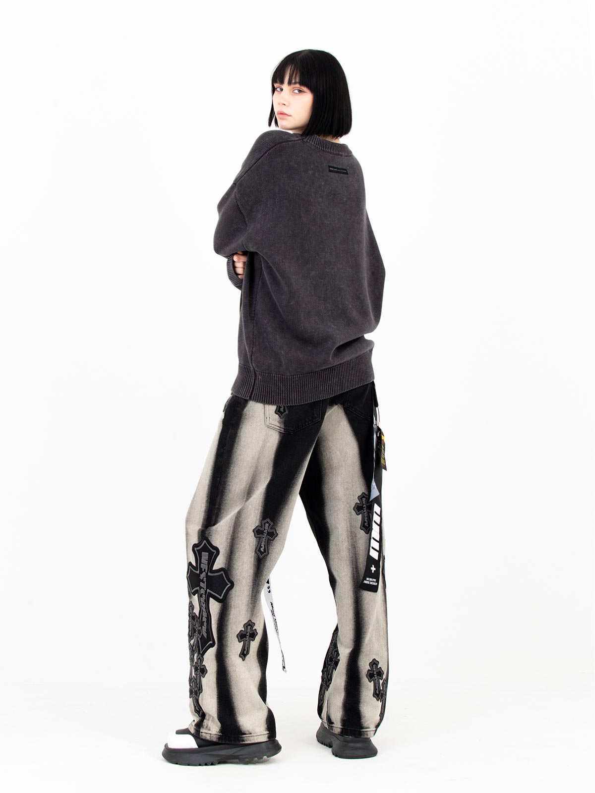 NESTCRACK SWEATER