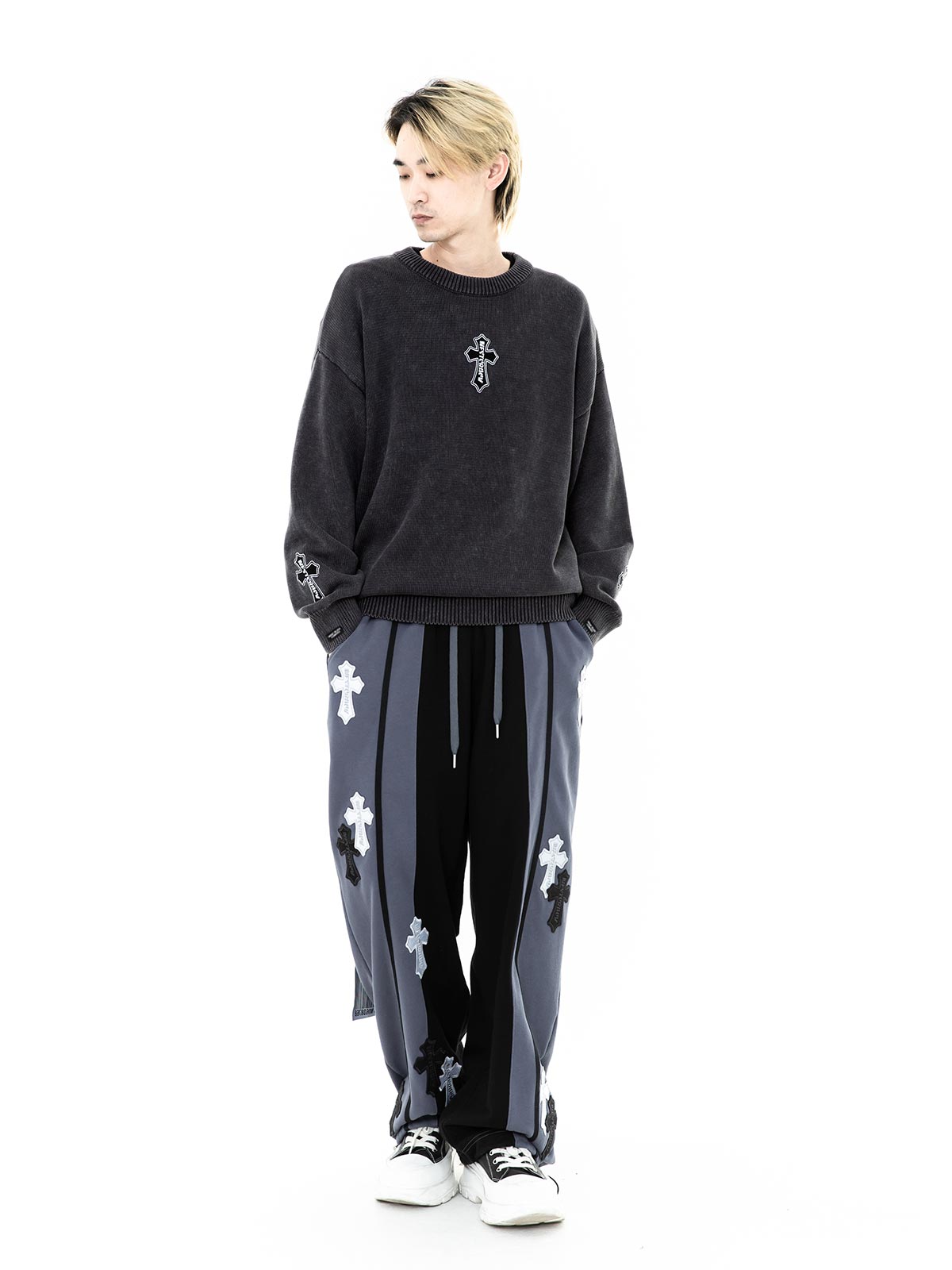 NESTCRACK SWEATER