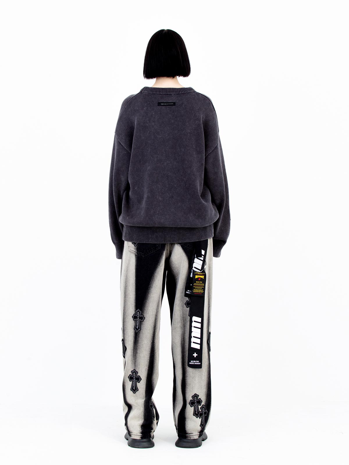 NESTCRACK SWEATER
