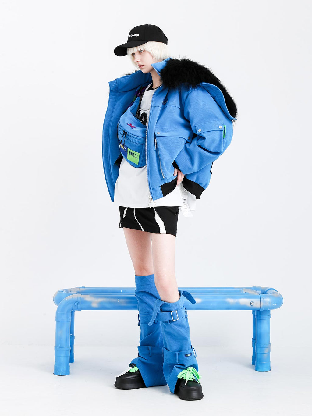 DOWN JACKET