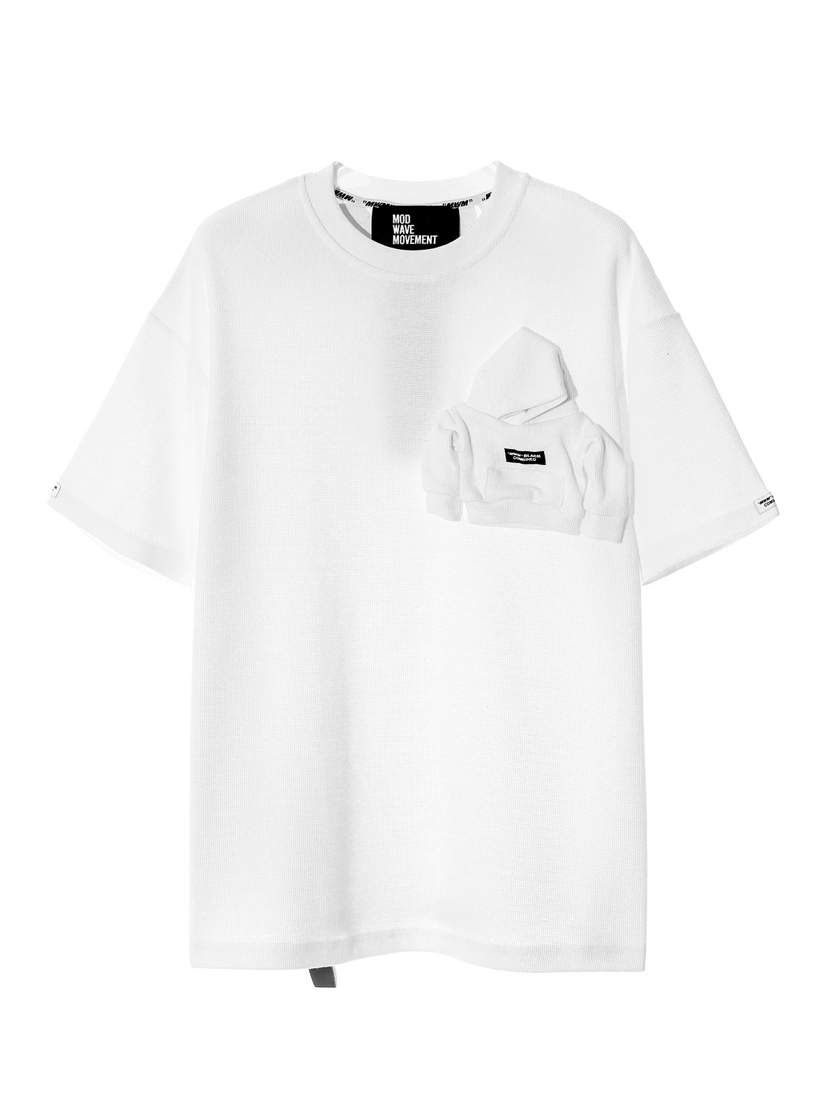 T-SHIRT WITH MINIATURE