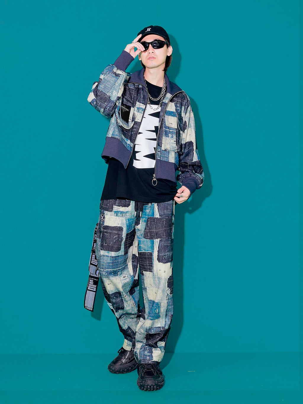 CHAQUETA PATCHWORK