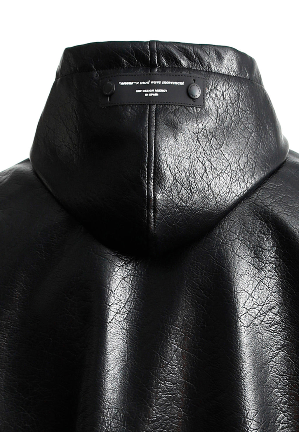 CHAQUETA CON CAPUCHA MWM