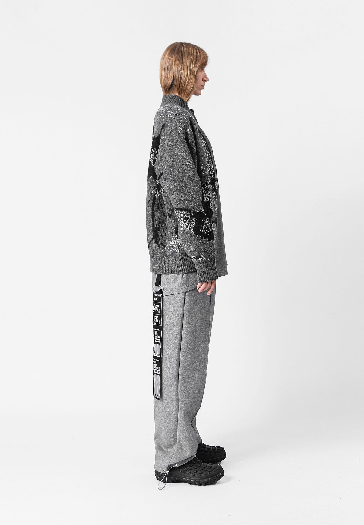 MWM KNITTED CARDIGAN WITH ZIPPER