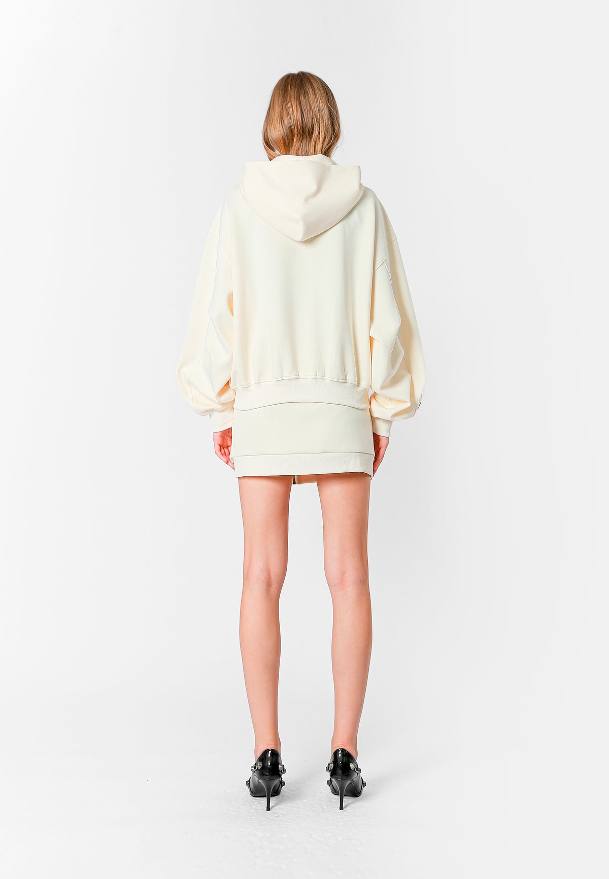 SUDADERA CON CAPUCHA OVERSIZED