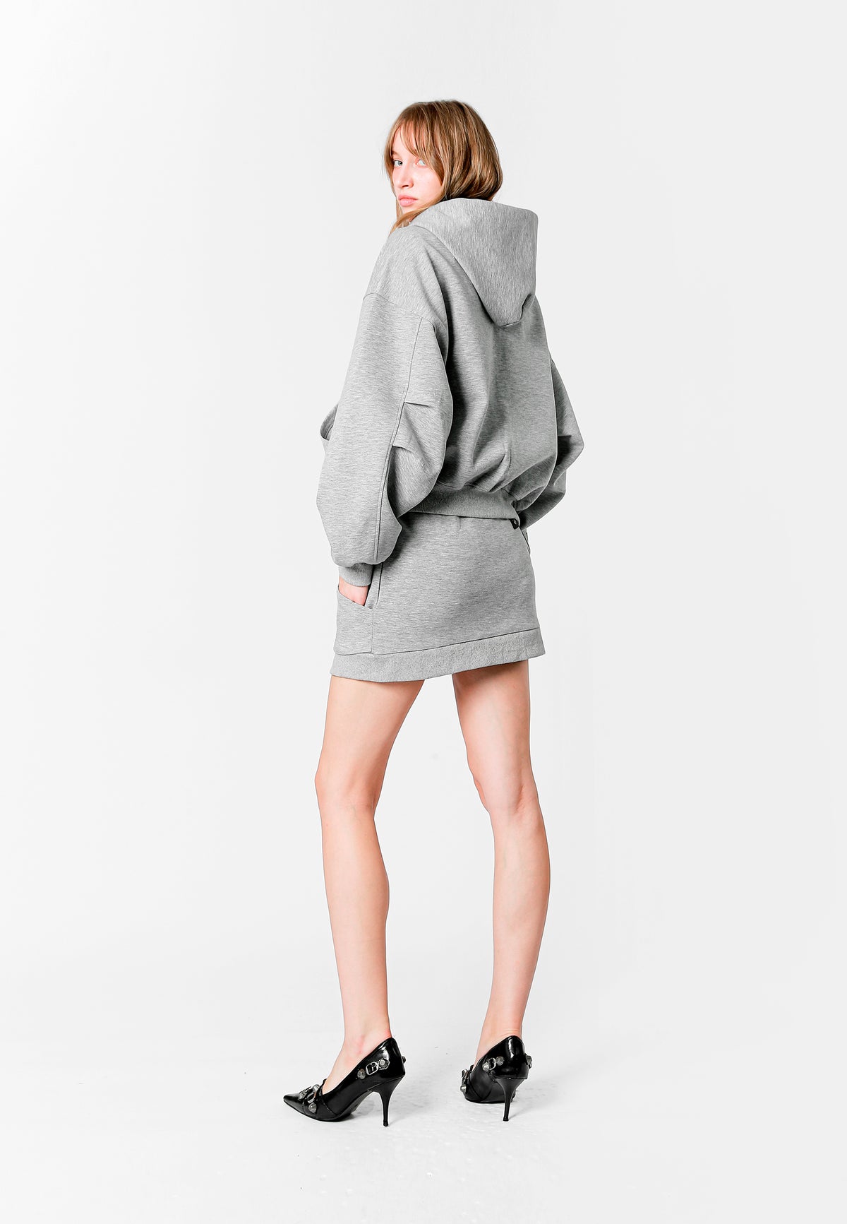 SUDADERA CON CAPUCHA OVERSIZED