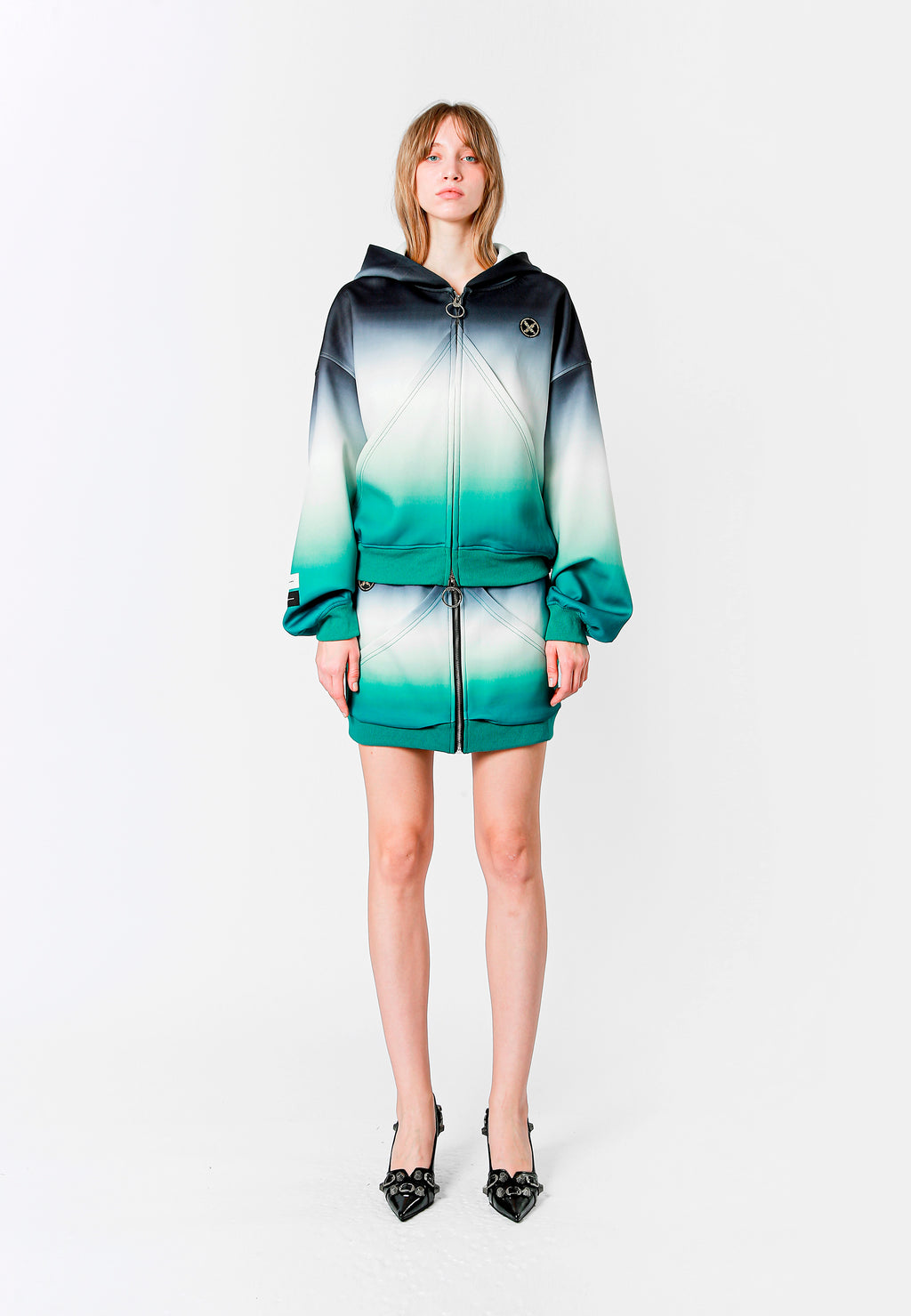 SUDADERA CON CAPUCHA OVERSIZED