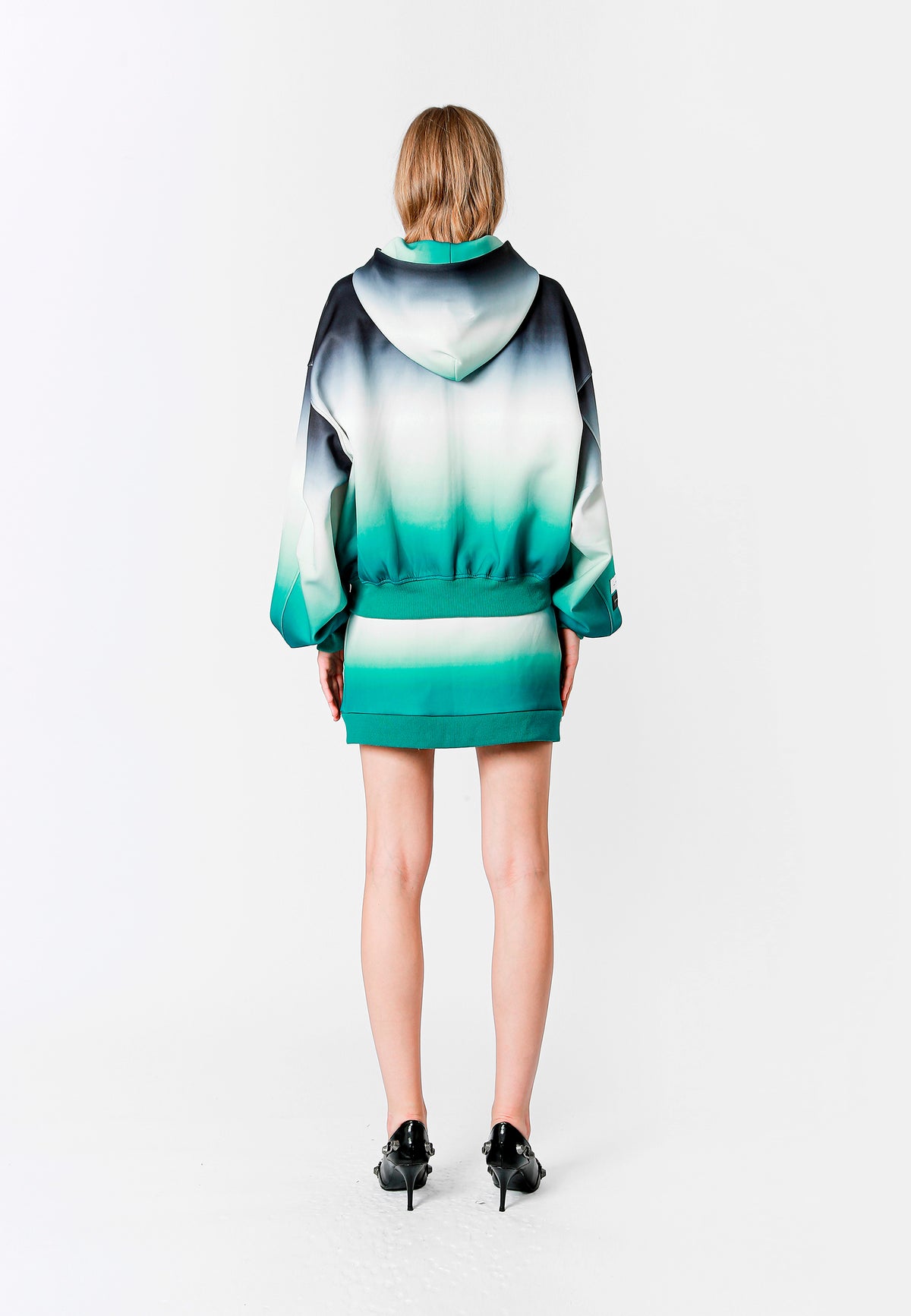 SUDADERA CON CAPUCHA OVERSIZED
