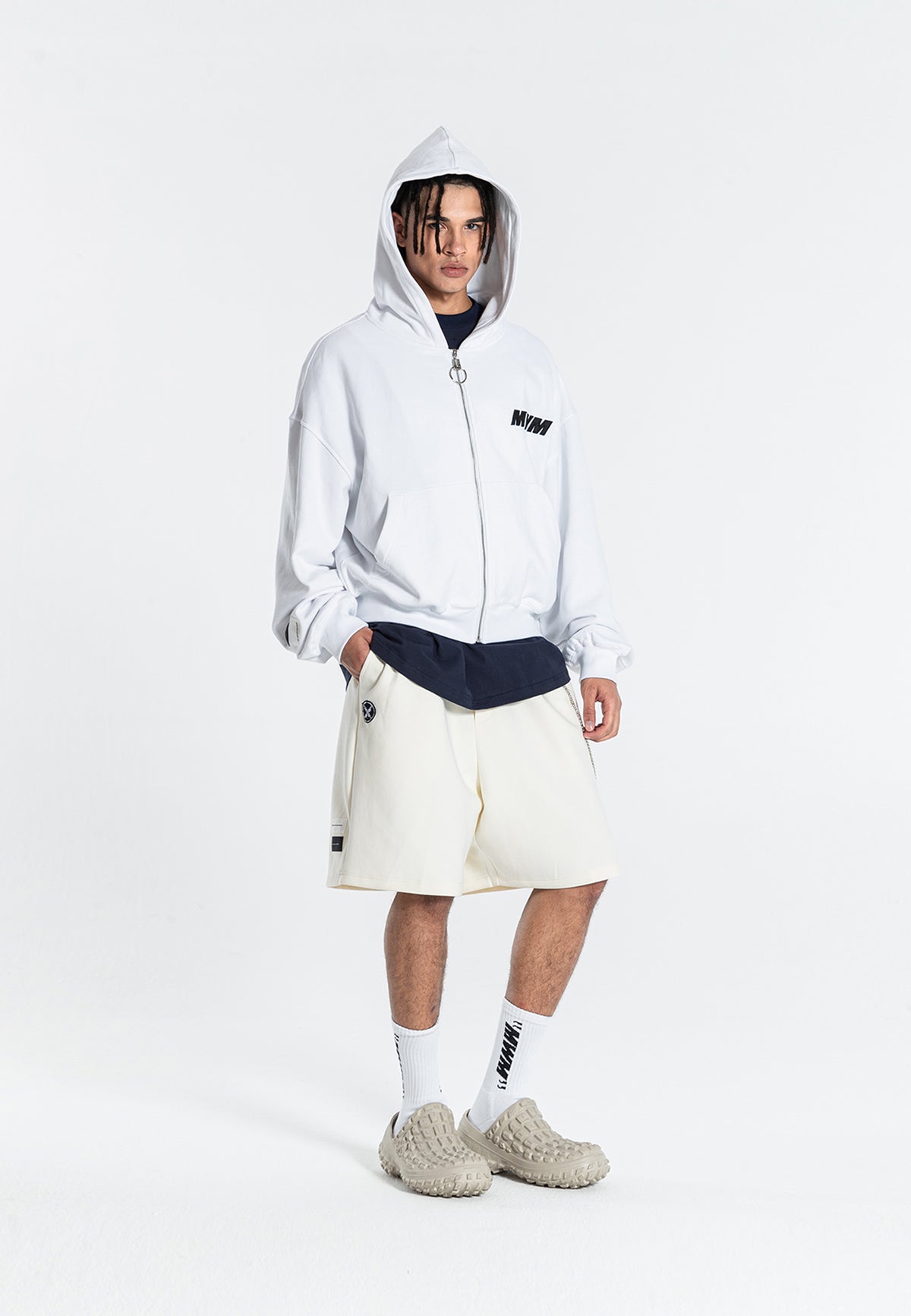 SUDADERA CON CAPUCHA LOGO MWM